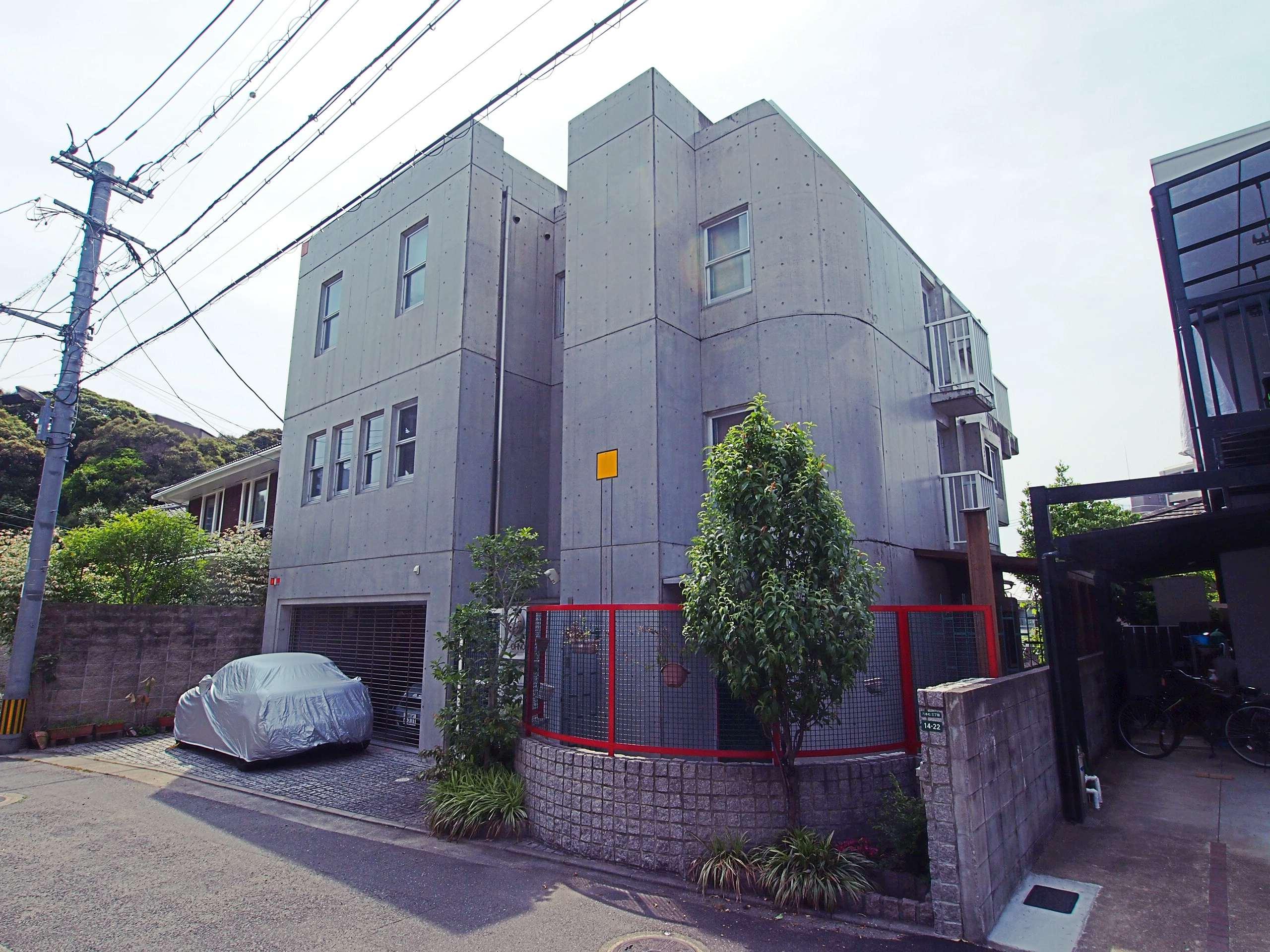 オンとオフを極めるコンクリ (福岡市中央区六本松の物件) - 福岡R不動産