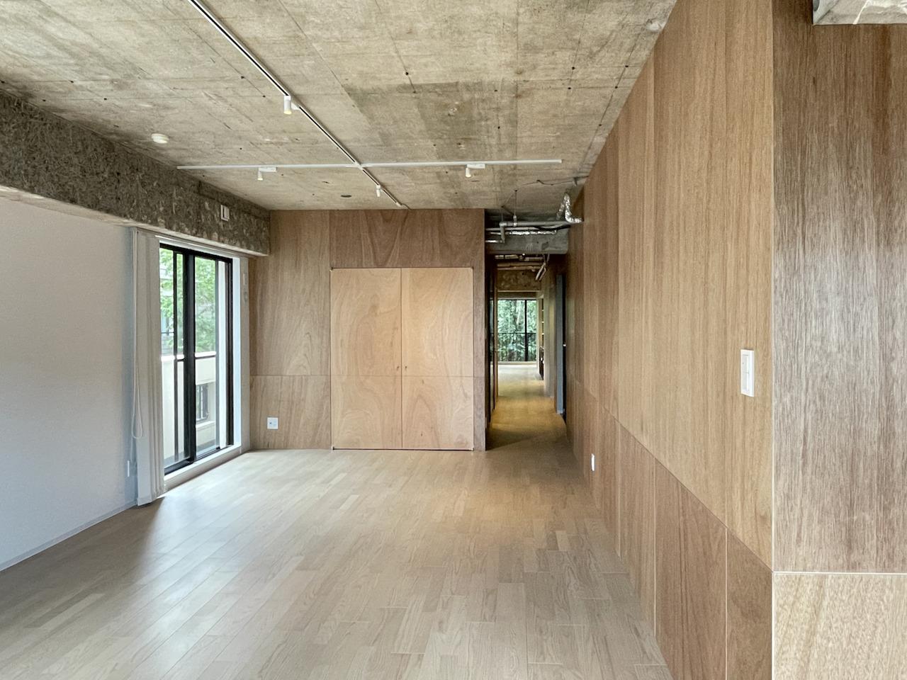 福岡市中央区桜坂の賃貸物件/廊下の長さが・・・。