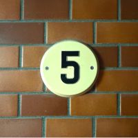 福岡市中央区荒戸の賃貸物件/レトロなフォントにキュン。