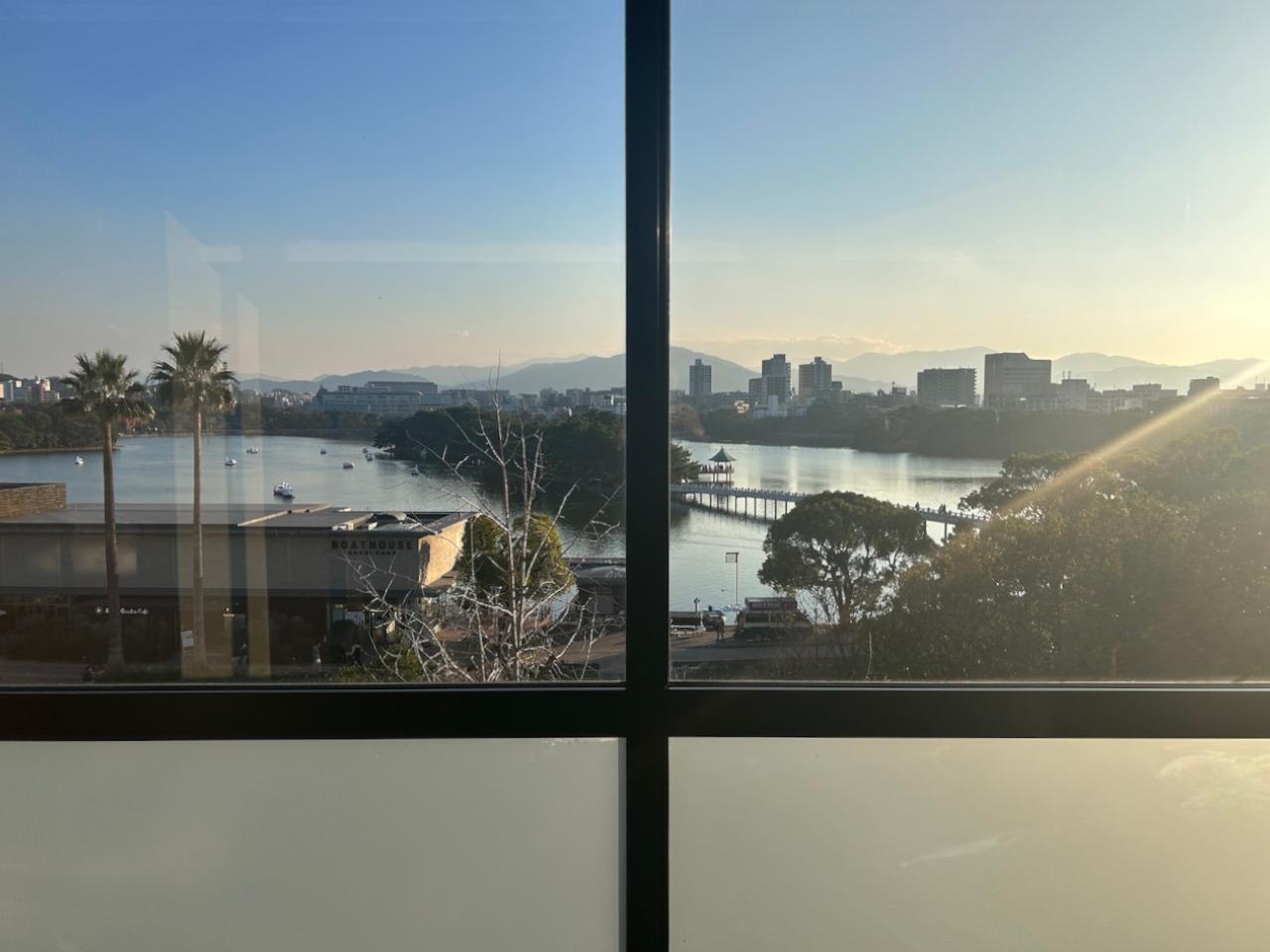 福岡市中央区大濠公園 の賃貸物件/夕暮れ時もうっとりします。