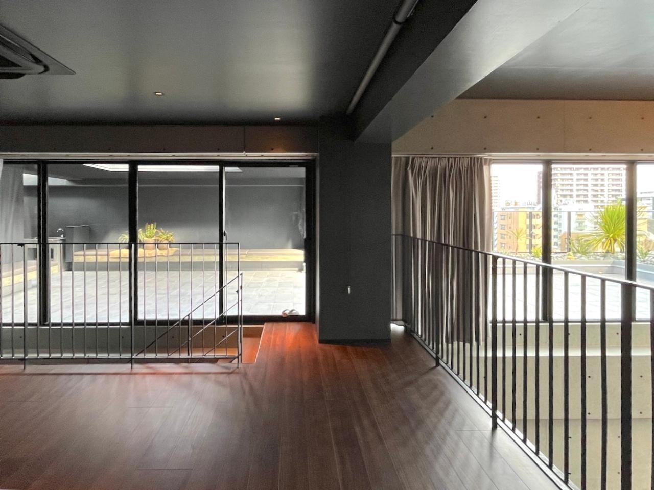 福岡市中央区薬院の賃貸物件/開口部が大きい。