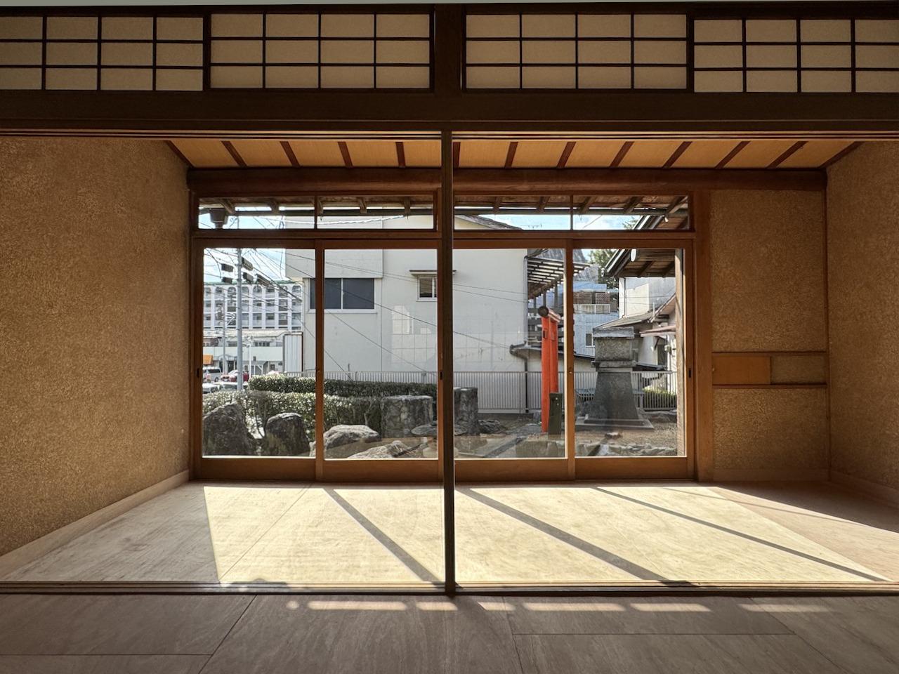 福岡市城南区神松寺の賃貸物件/優しい光が降り注ぎます。