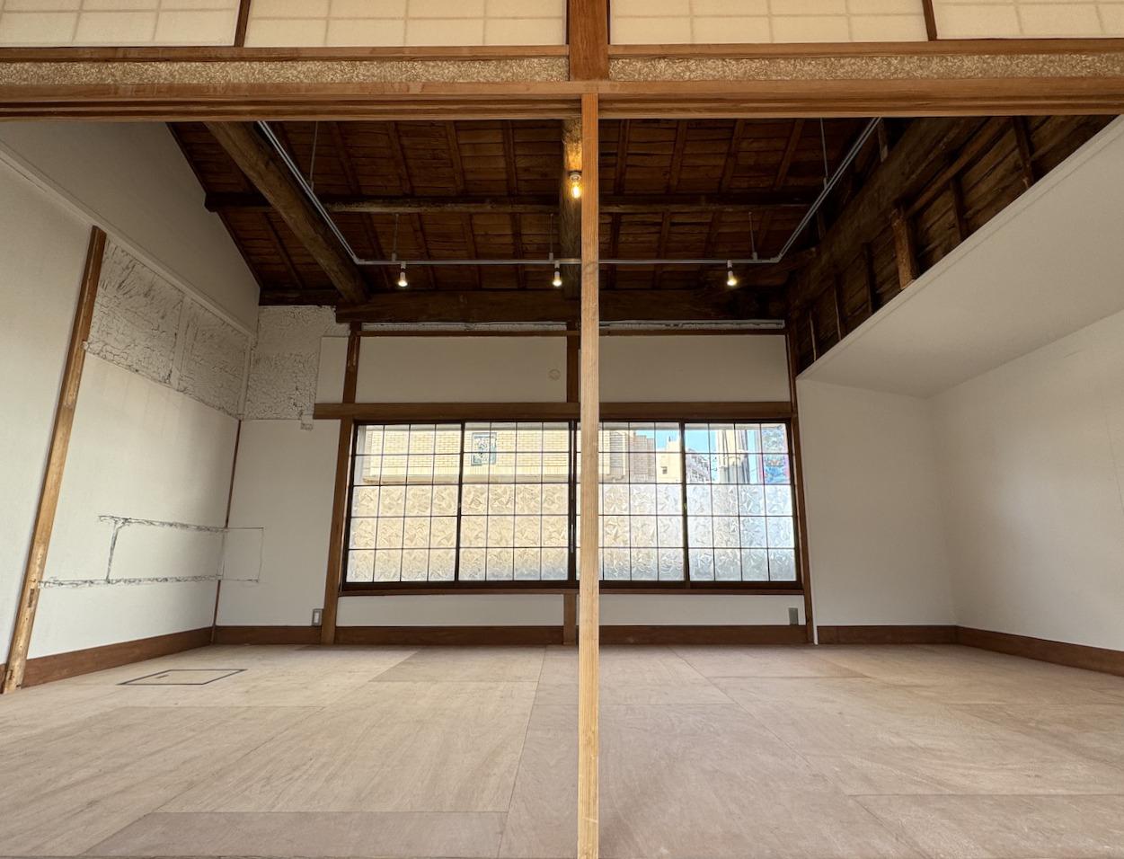 福岡市城南区神松寺の賃貸物件/天高は4m近くあります。