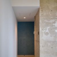 福岡市東区香椎浜の賃貸物件/そのお部屋への動線。雰囲気あります。