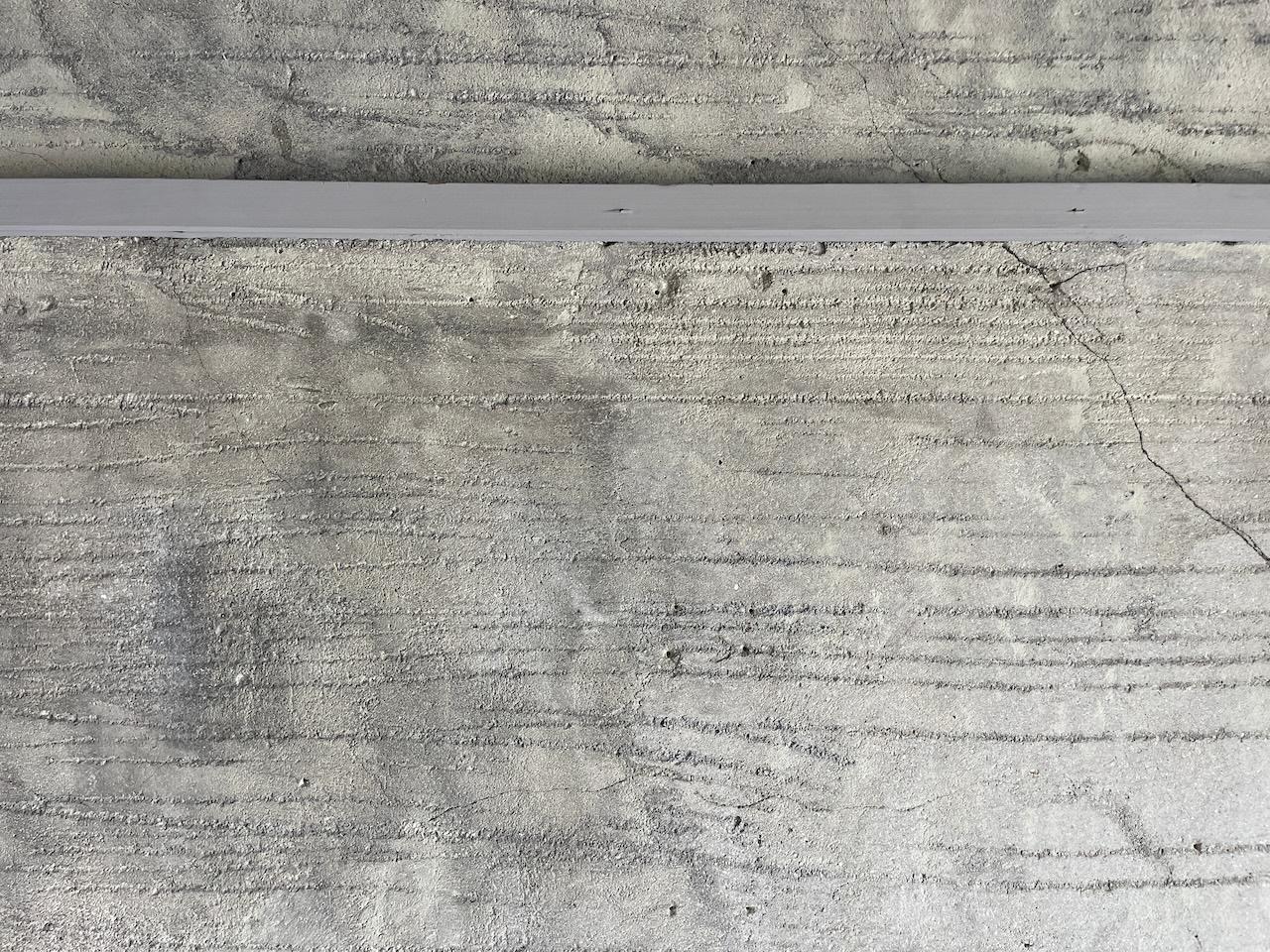 福岡市早良区南庄の賃貸物件/なんとこの壁は、もともとの聚楽壁を削ぎ落としたらでてきた基礎の壁。カッコ良い！！