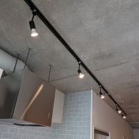 福岡市早良区高取の賃貸物件/どの部屋もおしゃれなダクトレール仕様。