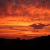 大分県速見郡日出町大字南畑の売買物件/真っ赤に染まる夕焼け