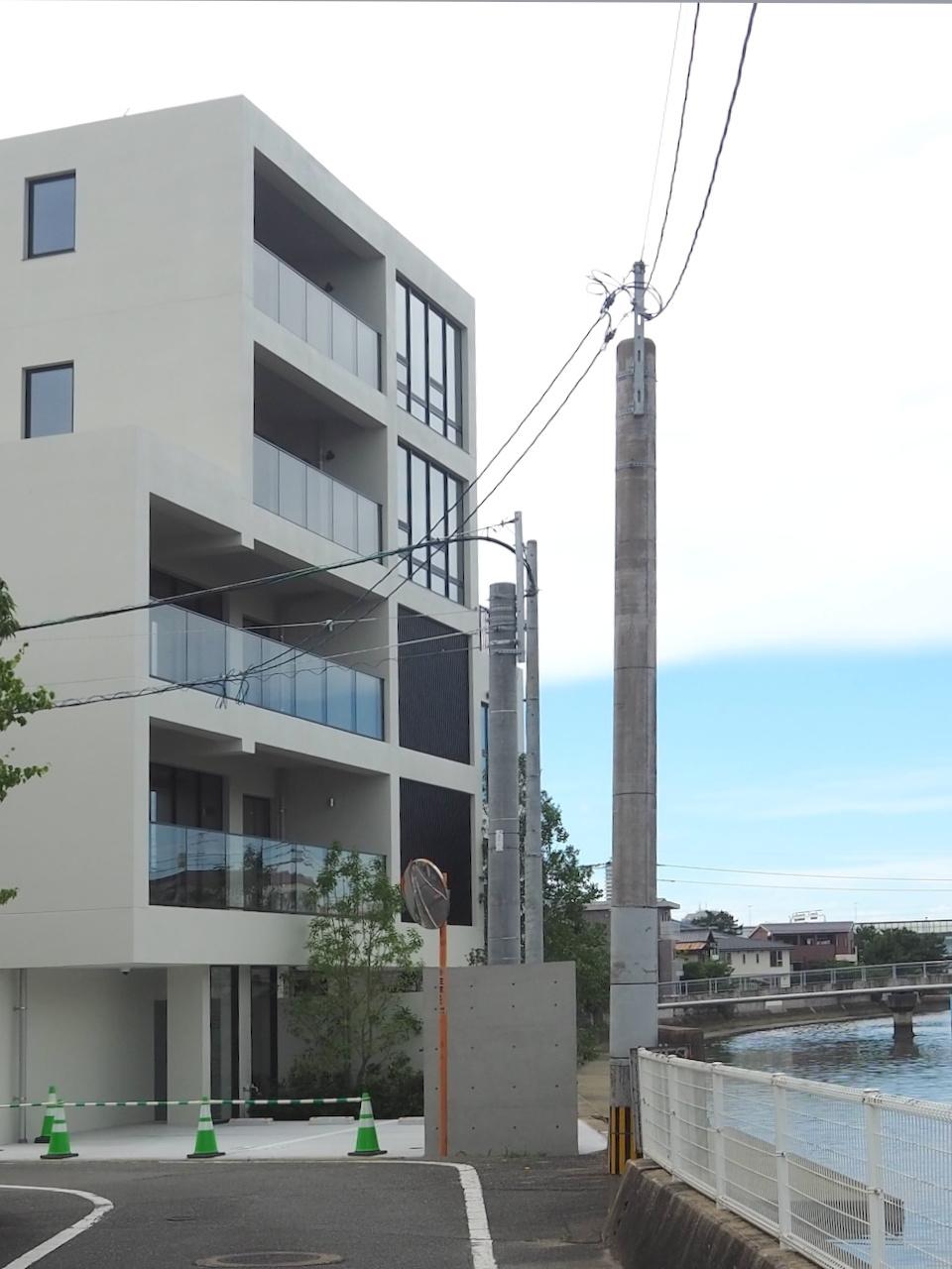 福岡市早良区室見の賃貸物件/かっこいい外観です。