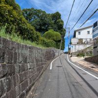 福岡市中央区桜坂の賃貸物件/駅からの道は上り坂が続きます。