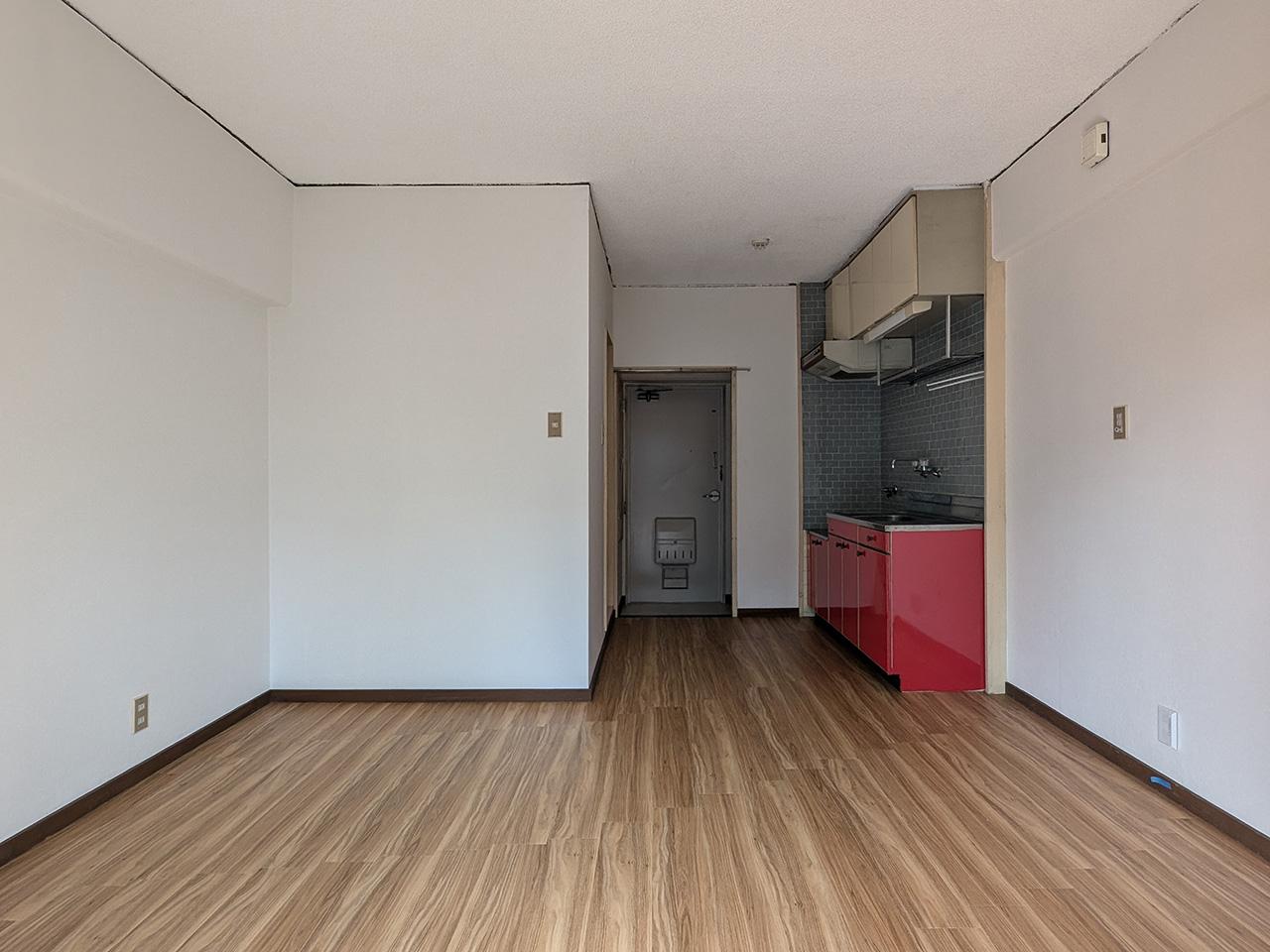 福岡市中央区天神の賃貸物件/ベランダから見たお部屋。