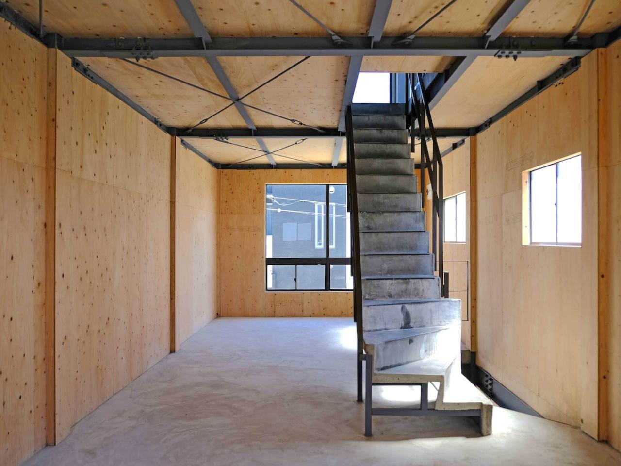 福岡市南区横手の賃貸物件/さらに上は屋上へ。