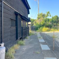 宗像市神湊の売買物件/建物横の小道を進むと、、、
