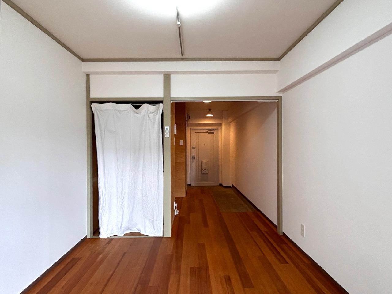 福岡市南区大楠の賃貸物件/今回は淡いグリーンカラーのラインがワンポイントに。