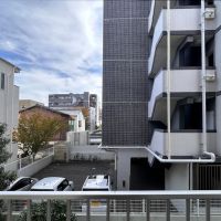 福岡市南区大楠の賃貸物件/部屋からの眺めはこんな感じ。圧迫感はありません。