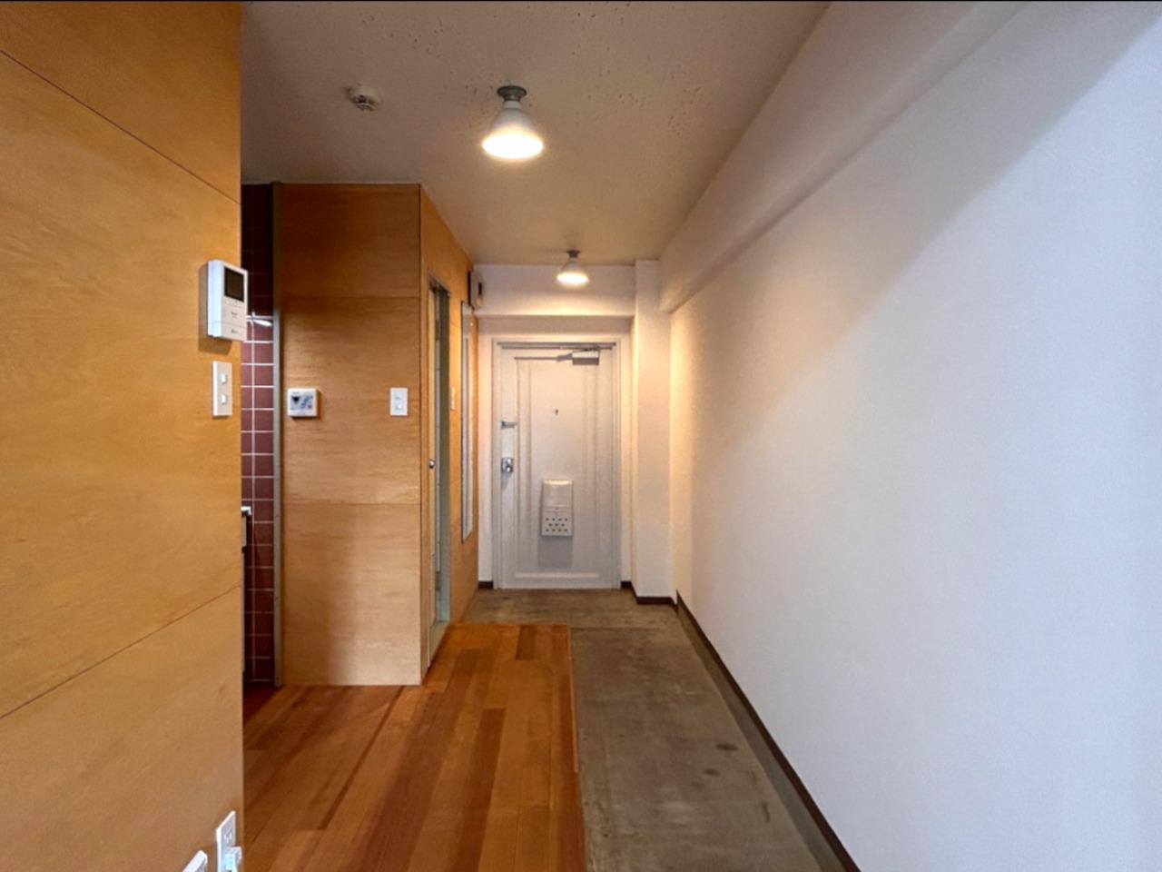 福岡市南区大楠の賃貸物件/キッチン正面まで土間が広がってます。