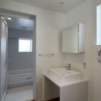福岡市城南区七隈の賃貸物件/洗面台も無駄を削ぎ落としたシンプルなデザイン。