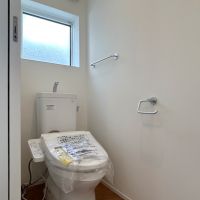 福岡市城南区七隈の賃貸物件/トイレも窓付きです。