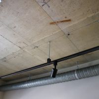 福岡市南区市崎の賃貸物件/躯体現しの天井ってやっぱりいい。