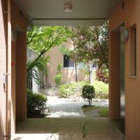 福岡市西区小戸の賃貸物件/玄関を出ると、すぐそばに緑道。気持ちのいい1日がはじまります。