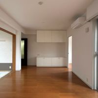 福岡市西区小戸の賃貸物件/室内は開放感があり、どんな家具もしっくりきそう。