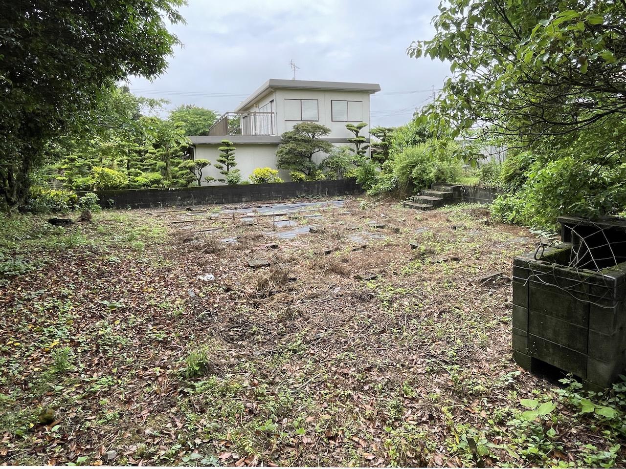 福岡県久留米市山本町の売買物件/奥には、家庭菜園・・・いや農業できる畑。