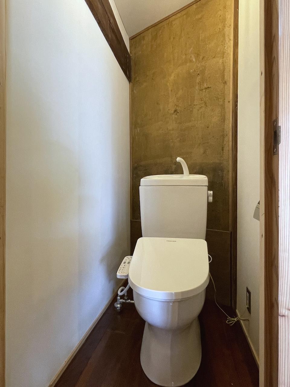 糸島市長野の賃貸物件/トイレは新品に交換済み。