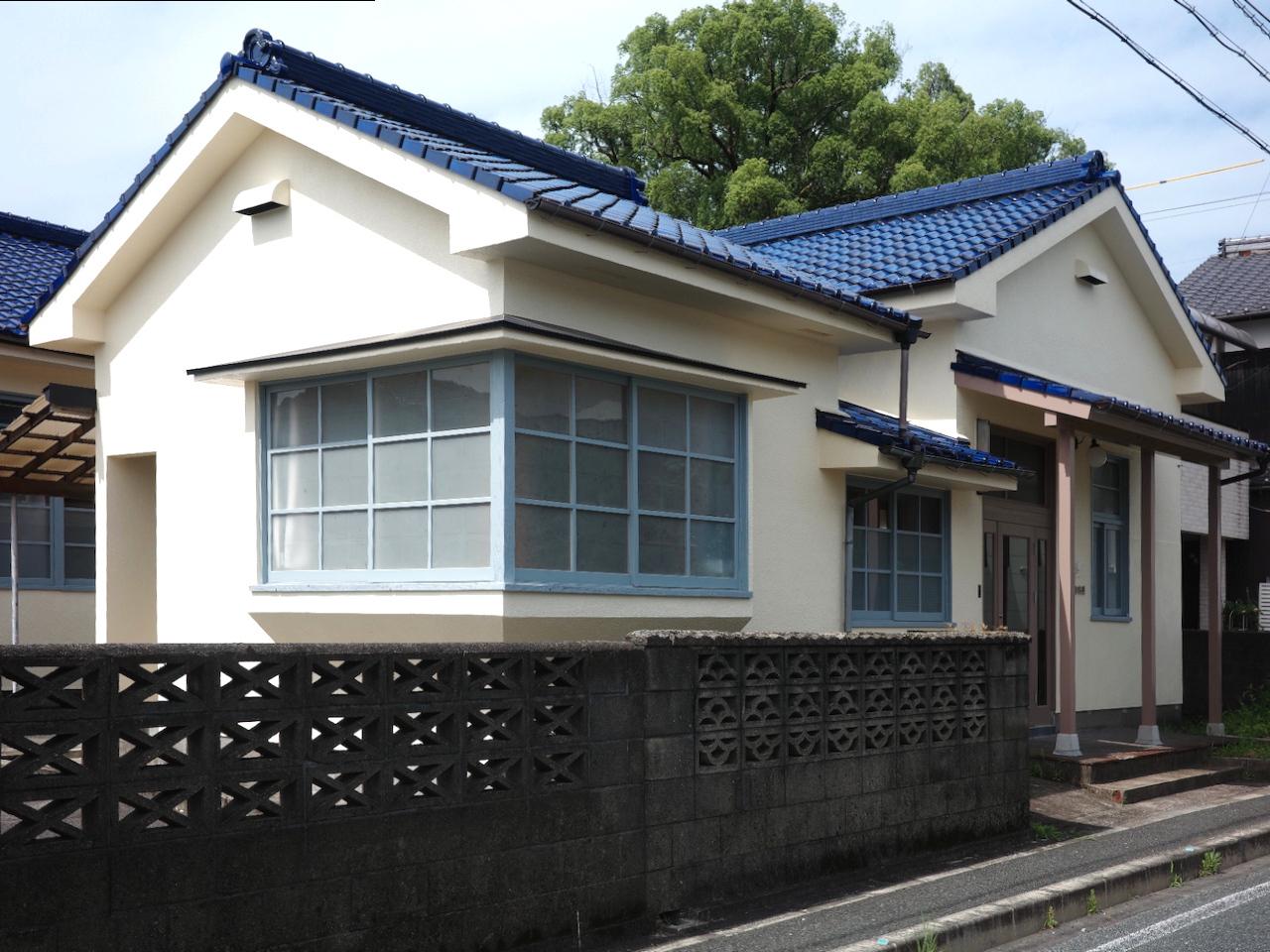 福岡県八女市黒木町本分の賃貸物件/横から見ても、愛らしい建物です。