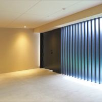 福岡市早良区南庄の売買物件/整然とした共用部エントランス。