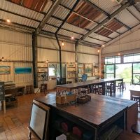 佐賀県唐津市浜玉町渕上の売買物件/開放感のある高い天井。