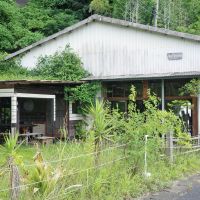 佐賀県唐津市浜玉町渕上の売買物件/糸島方面から見える外観。