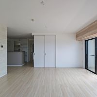 福津市西福間の売買物件/洋室の扉を閉めるとこんな感じ。