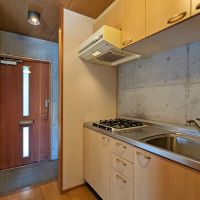 福岡市東区馬出の賃貸物件/2口コンロのキッチン。