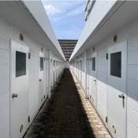 福岡市南区花畑の売買物件/専用の鍵付きの扉です。