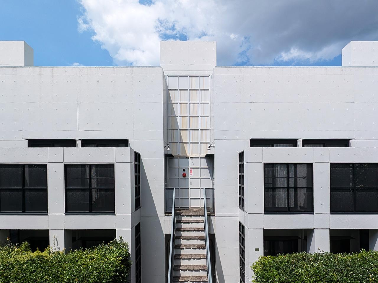 福岡市早良区賀茂の賃貸物件/周辺環境とは一線を画す、この建物独自の世界観。