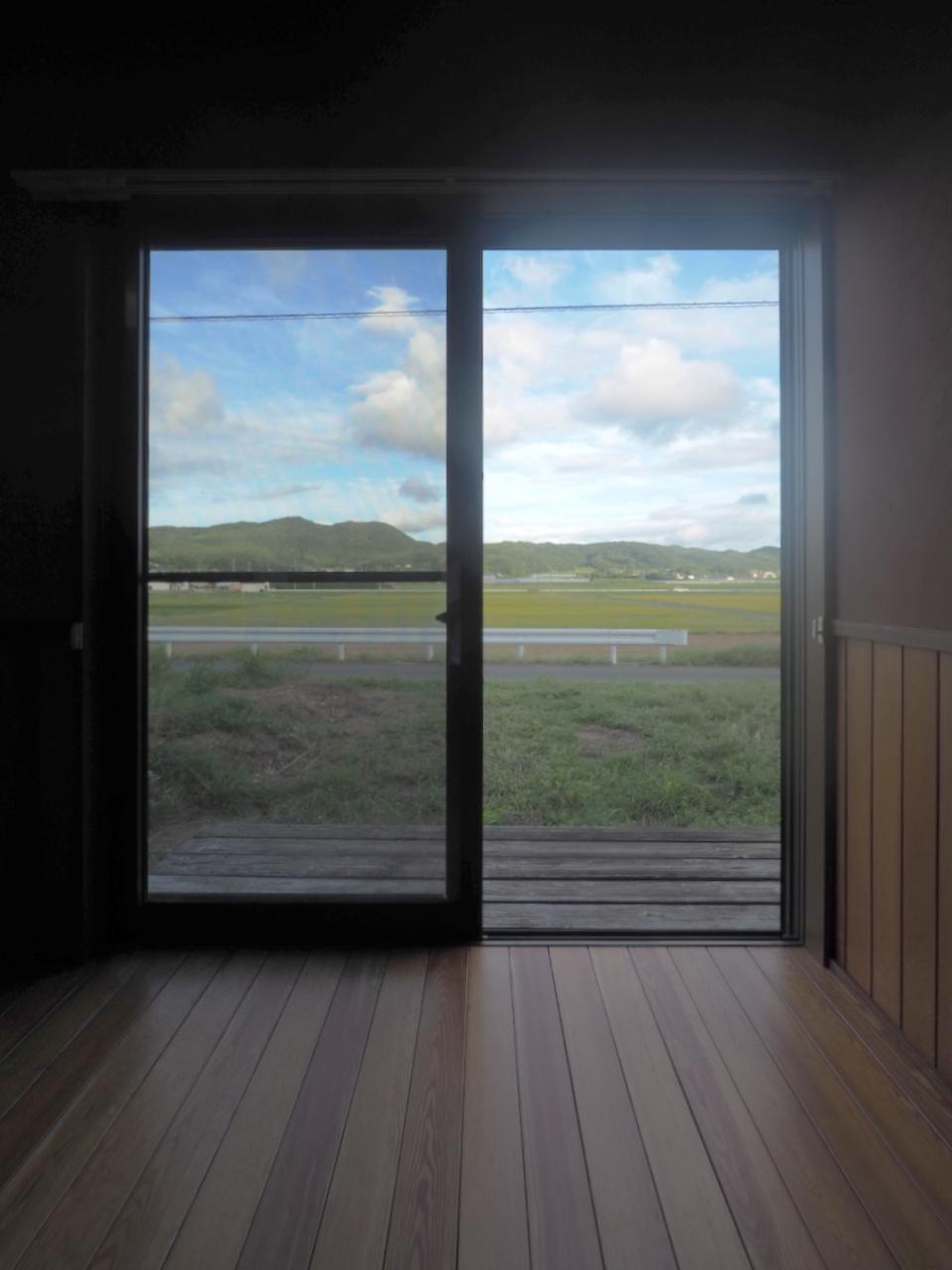 福岡県福津市勝浦の賃貸物件/窓からは田園風景