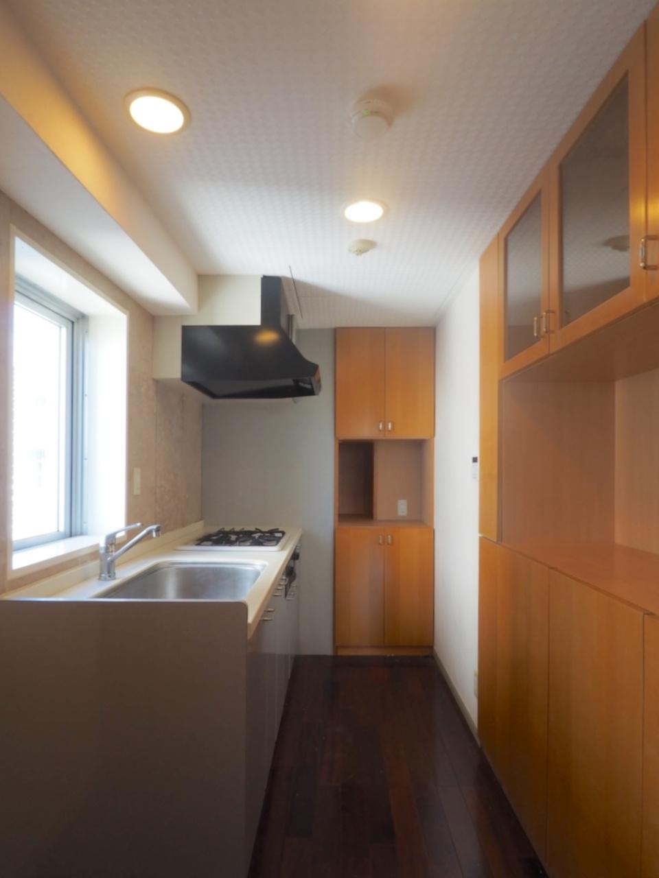 福岡市中央区大手門の賃貸物件/キッチンは広めの作り。