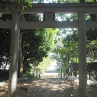 福岡市中央区桜坂の売買物件/坂上には神社。
