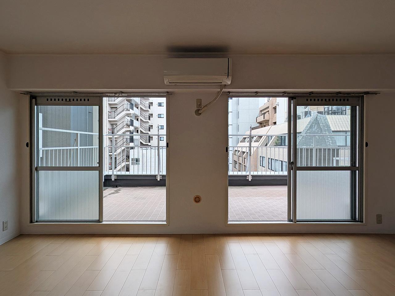 福岡市中央区赤坂の賃貸物件/ルーバルのおかげで部屋が広く感じる。