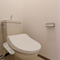 福岡市中央区赤坂の賃貸物件/温水洗浄便座付きのお手洗い。