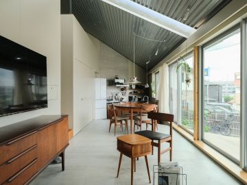 福岡市中央区笹丘の賃貸物件/影をまとう、光に暮らす