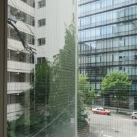 福岡市中央区舞鶴の賃貸物件/L字の窓からは都会的な景色が