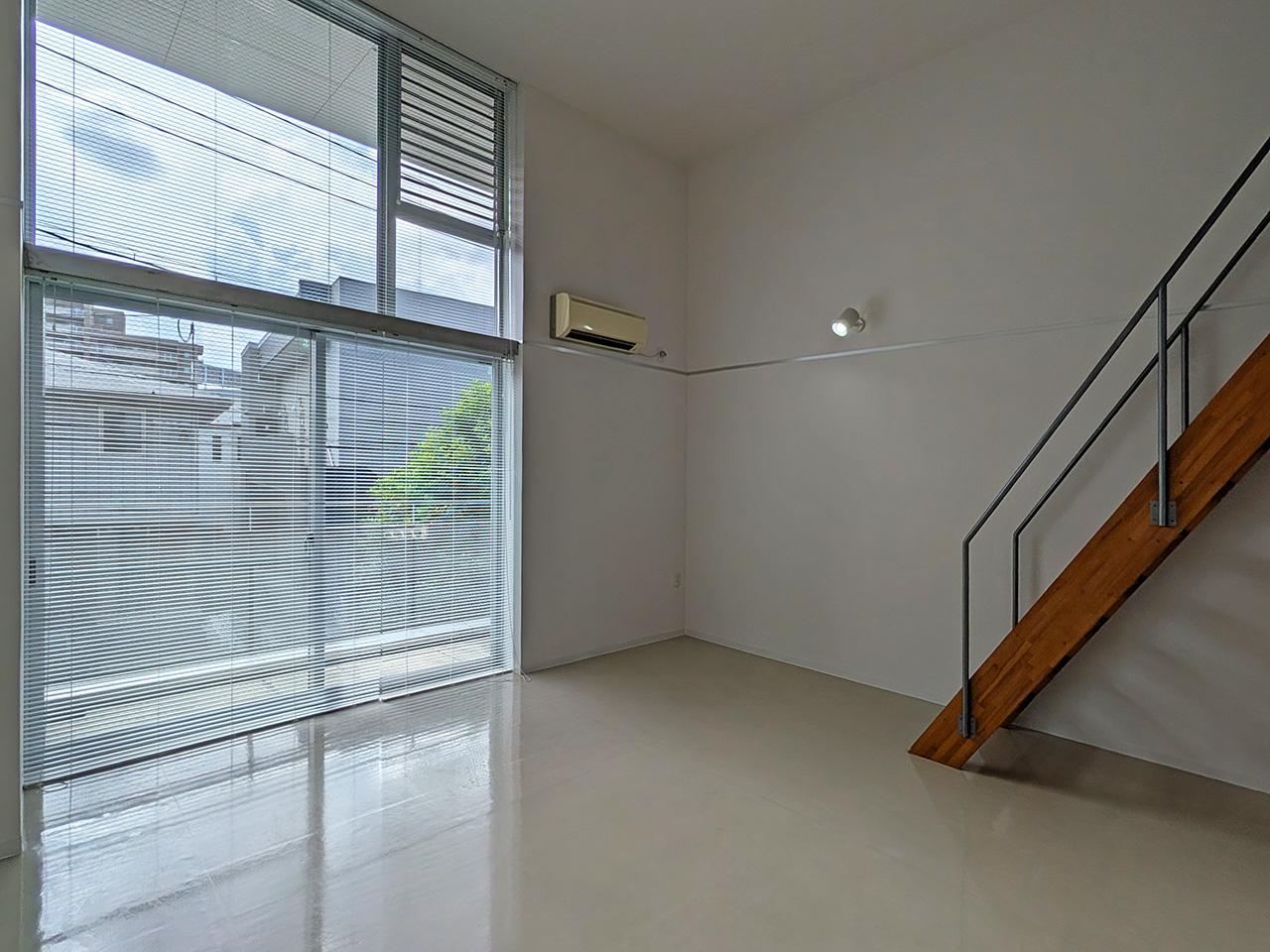 福岡市城南区田島の賃貸物件/ブラインドを閉めるとこんな感じ。