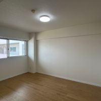 福岡市東区名島の売買物件/洋室もシンプルで使いやすそう。