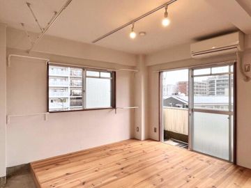 福岡市南区大楠の賃貸物件/ムクドマ 〜窓をあけて〜