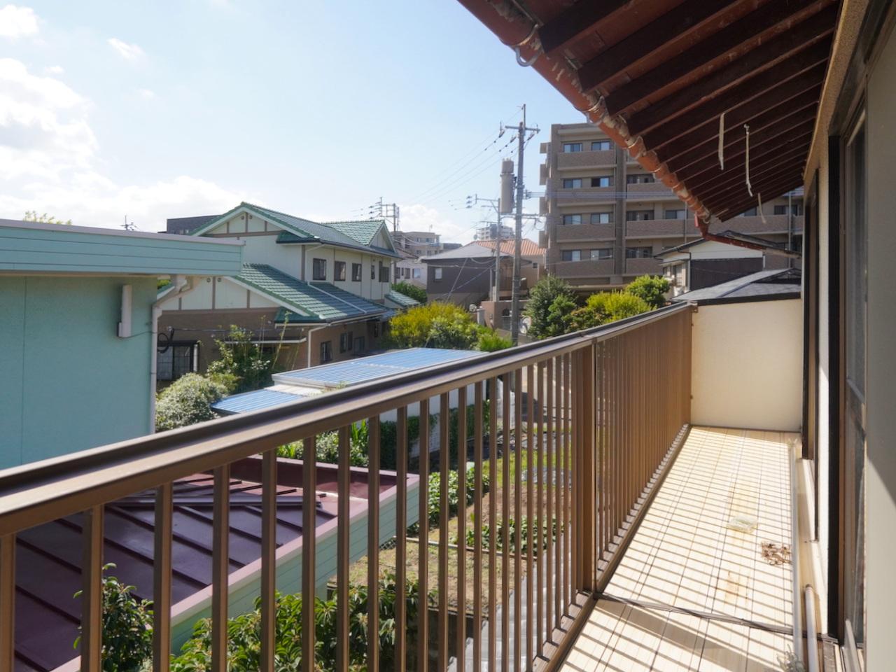 福岡市城南区田島の売買物件/2階の窓からの眺め。軽やかな眺めが広がります。