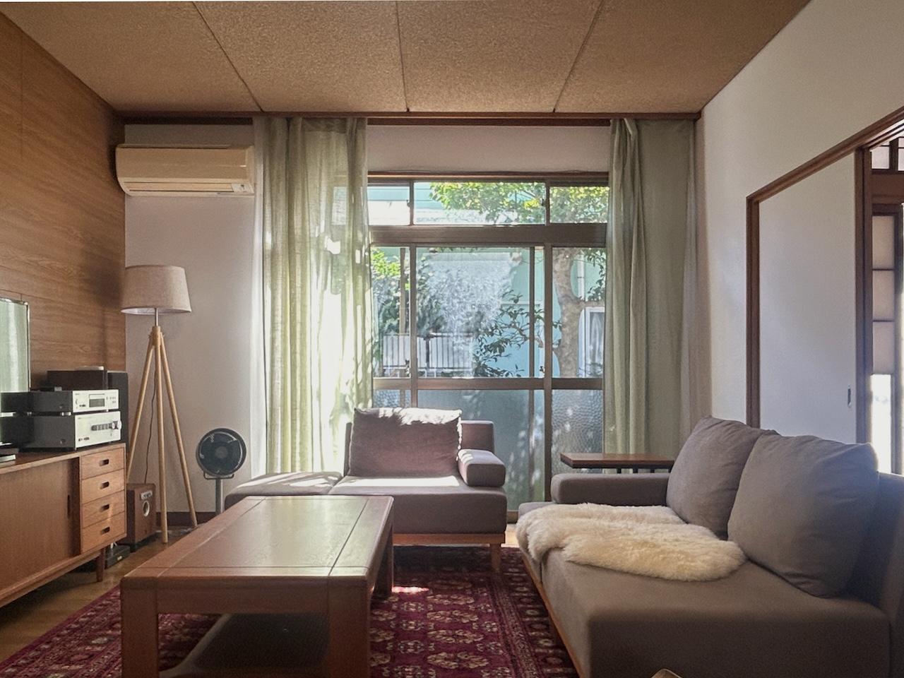 福岡市城南区田島の売買物件/あたたかい光と、暮らしの時間が重なる家。