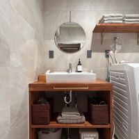 福岡市城南区田島の売買物件/洗面所も新しく更新されています。