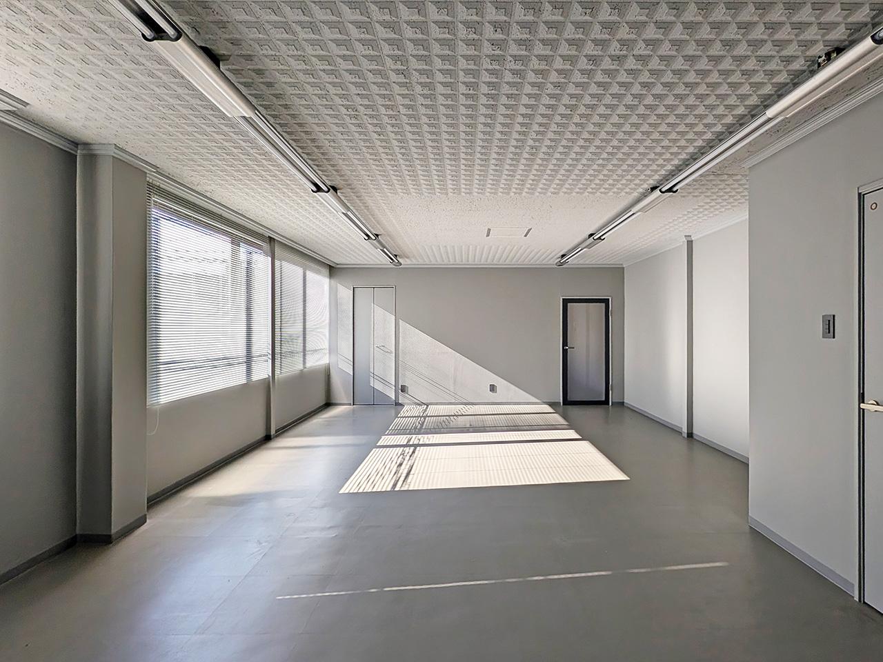 福岡市中央区白金の賃貸物件/開放的なメインスペース。