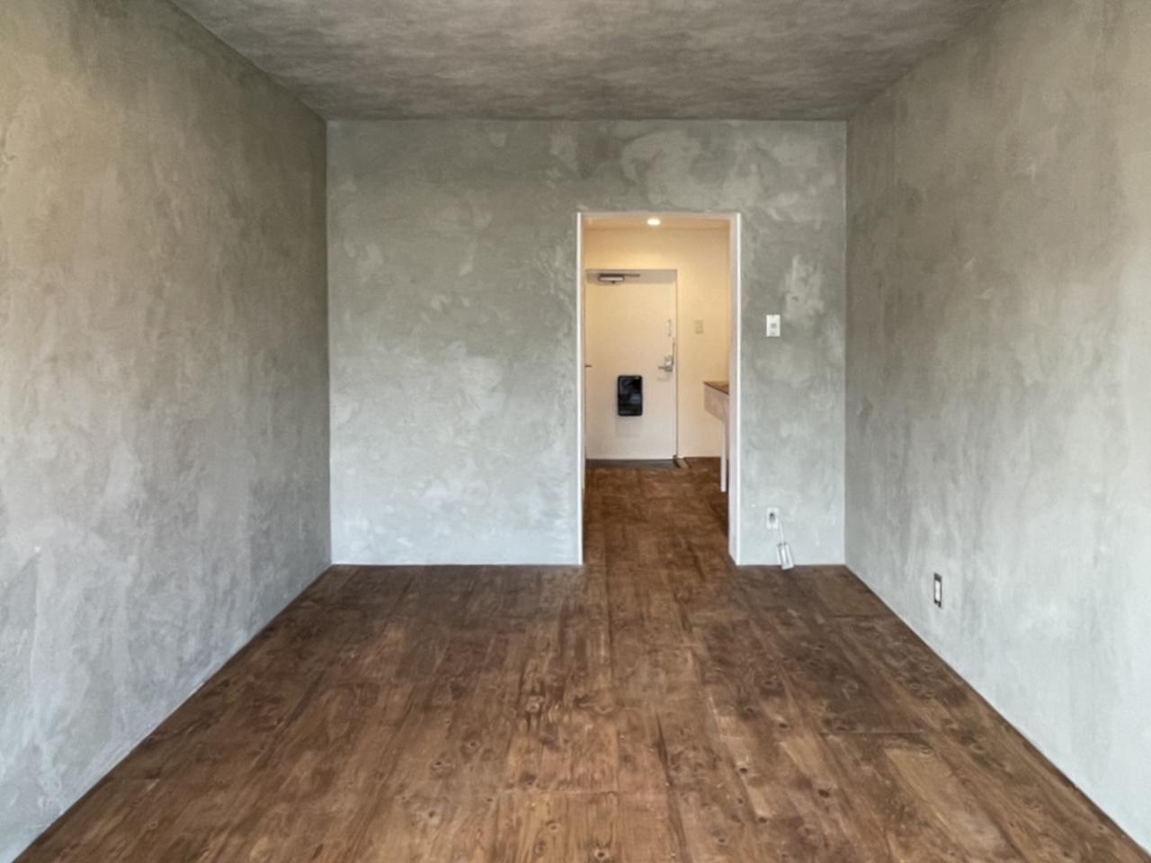 北九州市小倉北区井堀の賃貸物件/壁が塗りで床は無垢材になります。