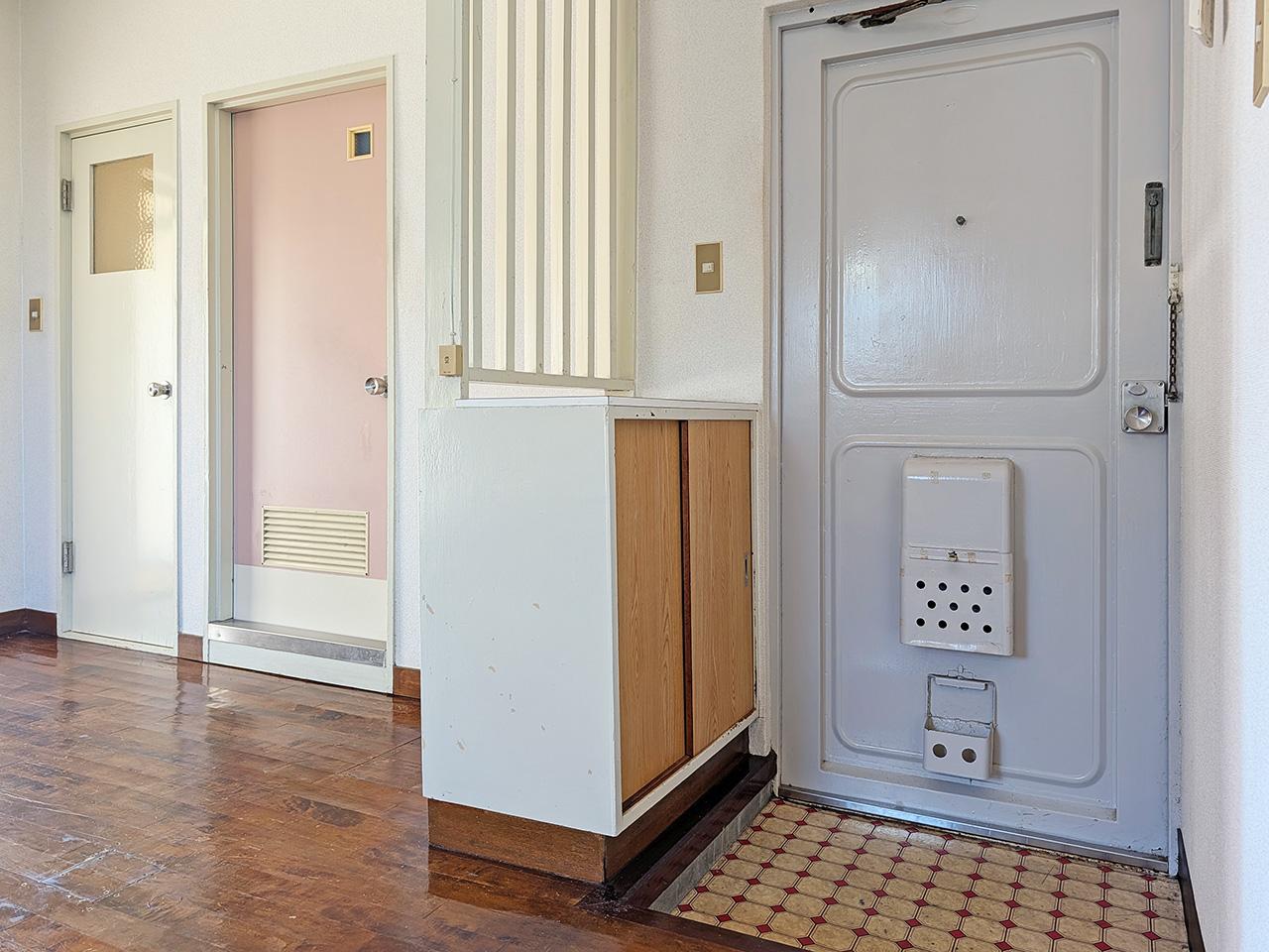 福岡市中央区桜坂の賃貸物件/玄関。